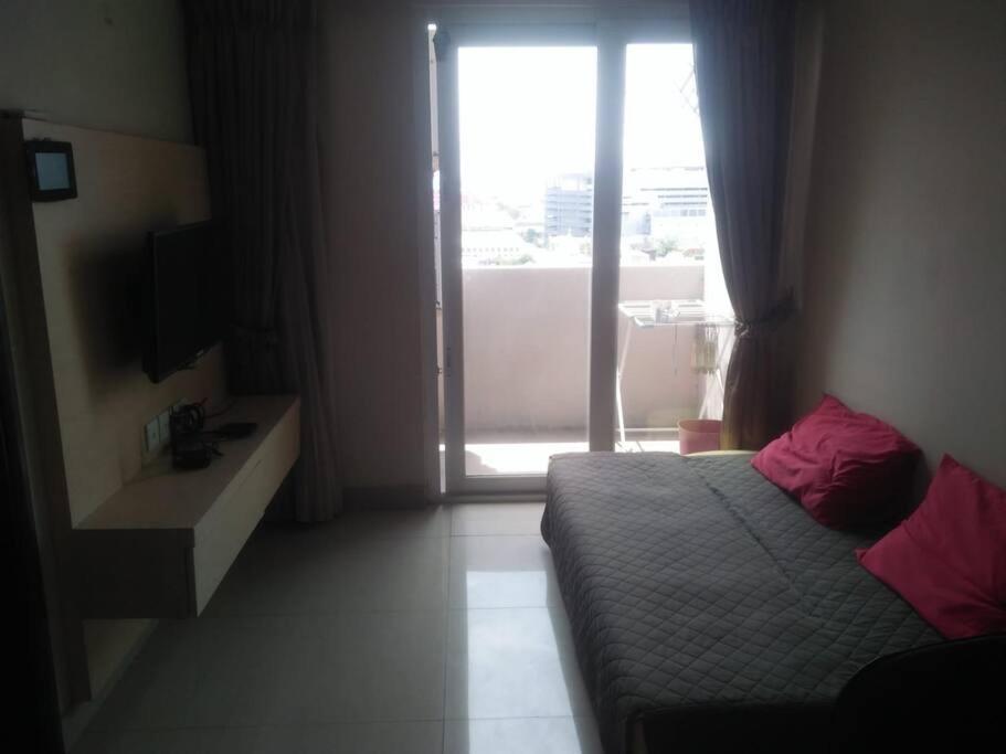 Mg Suite 1Bedroom Apartment By Just Inn Management Semarang Luaran gambar